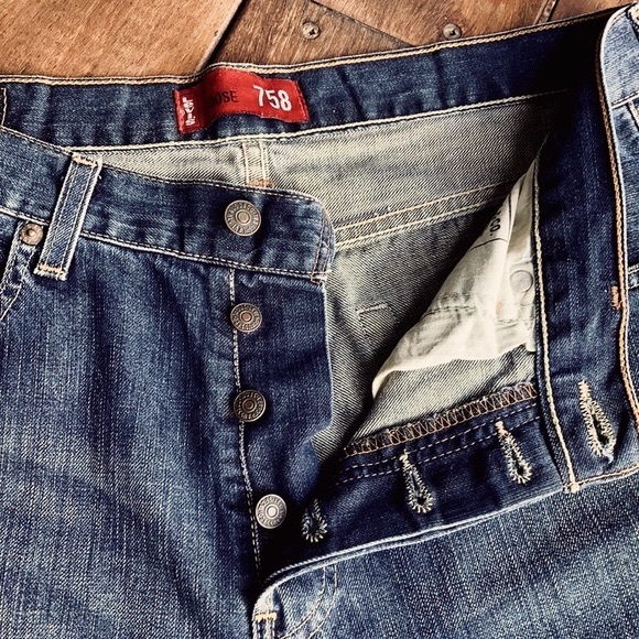 Vintage LEVIS 758 denim jeans - Picture 8 of 10